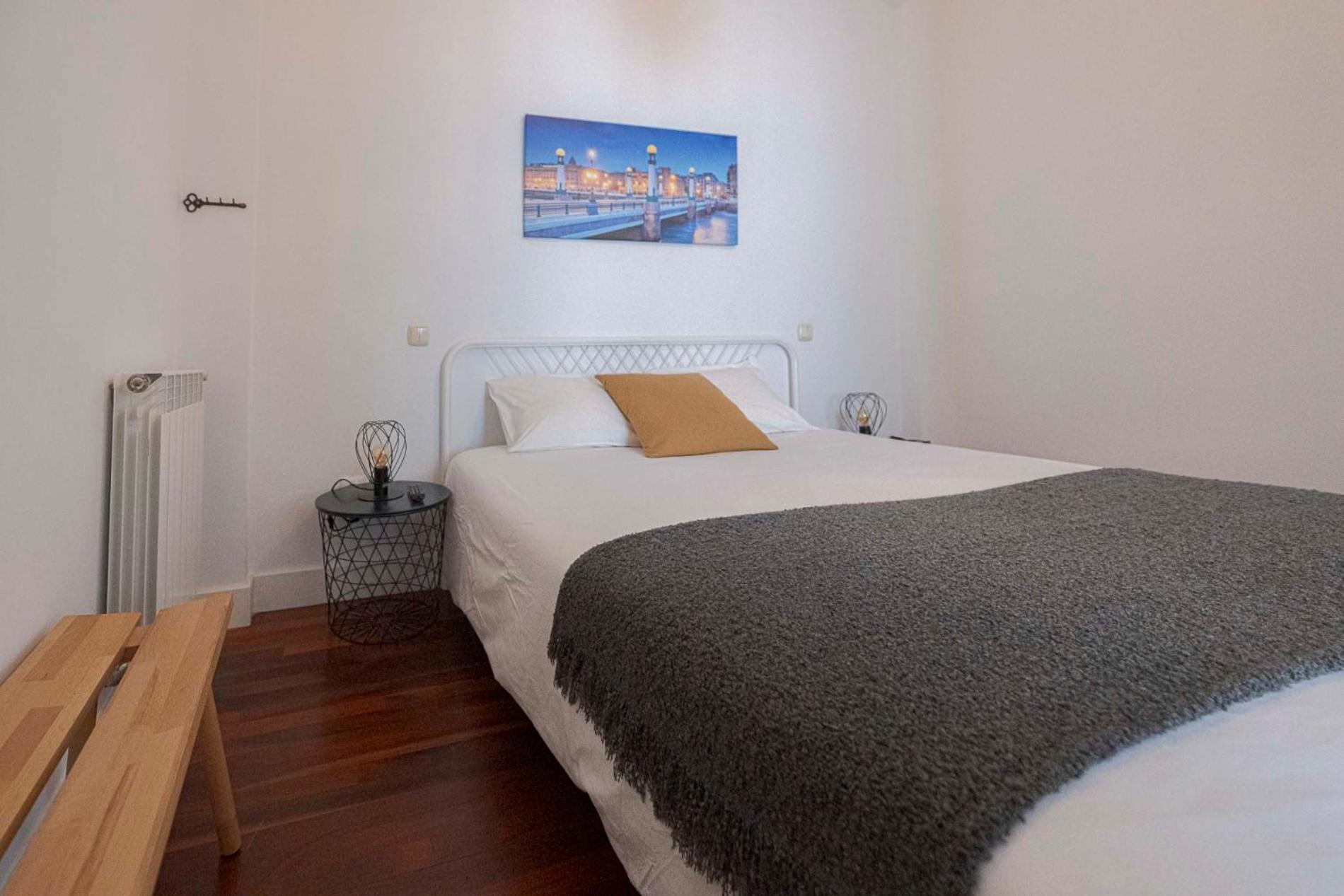 Apartamento Victoria En El Centro De Сан Себастиан Екстериор снимка